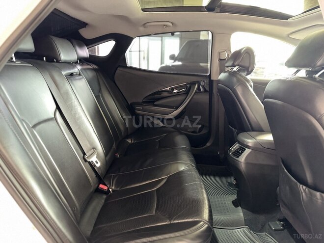 Hyundai Azera-14