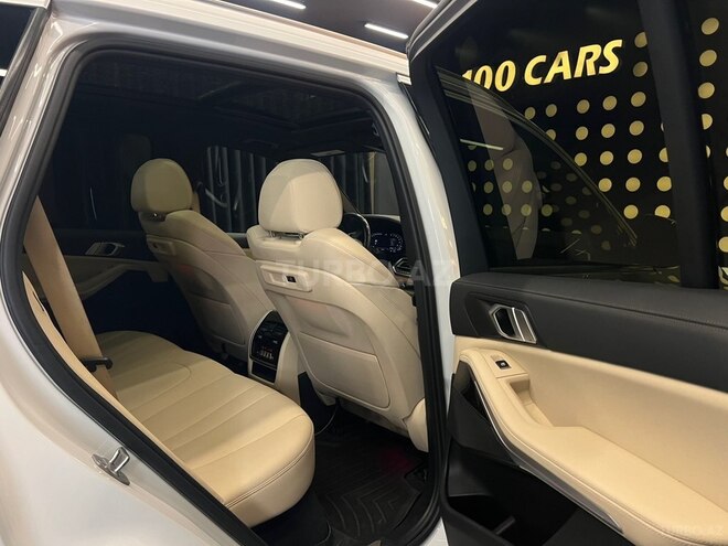 BMW X5-8