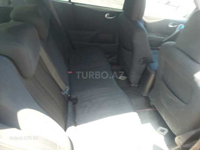 Renault Megane-14