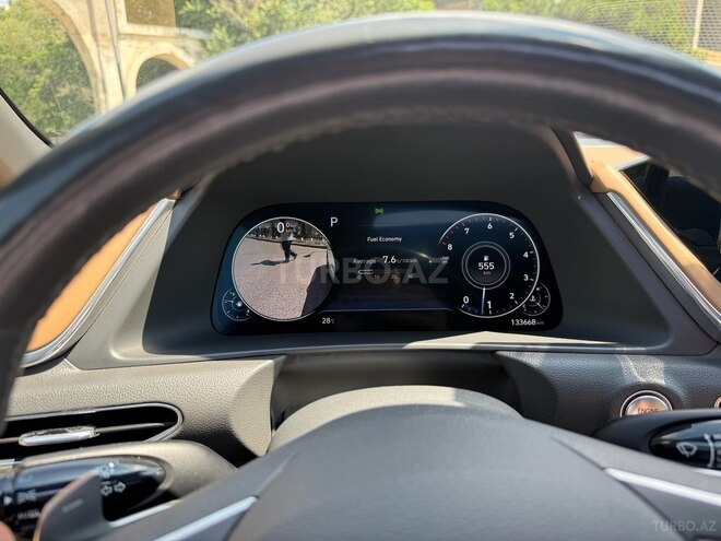 Hyundai Sonata-10
