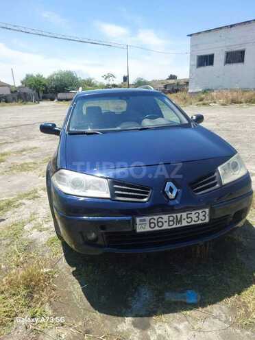 Renault Megane-13