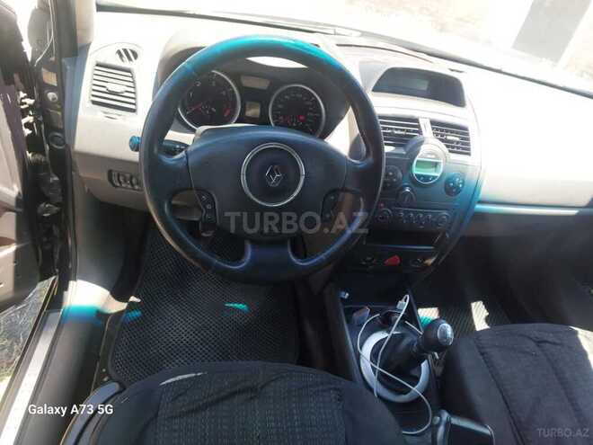 Renault Megane-20