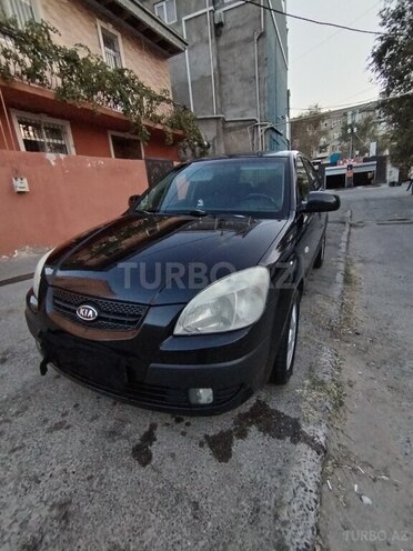 Kia Rio-3