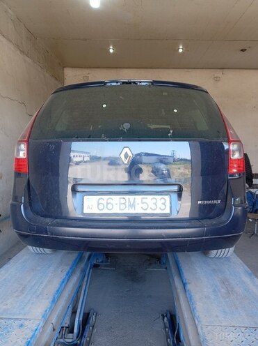 Renault Megane-2