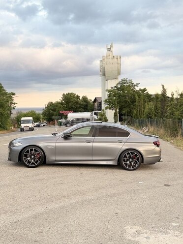 BMW 528-4