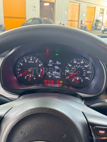 Kia Rio-9