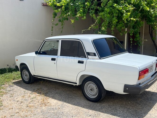 LADA (VAZ) 2107-6