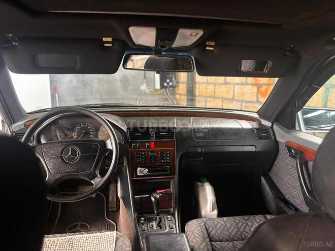 Mercedes C 200-4