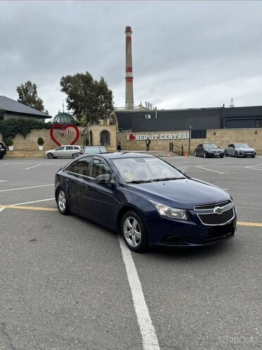 Chevrolet Cruze-1