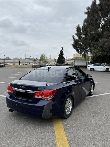 Chevrolet Cruze-4