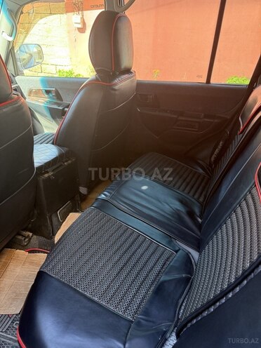 Mitsubishi Pajero io-10