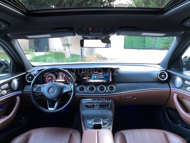 Mercedes E 300-3