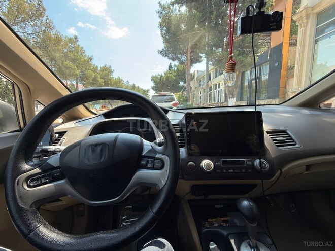 Honda Civic-11