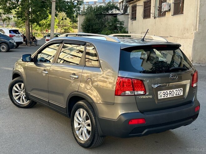 Kia Sorento-6