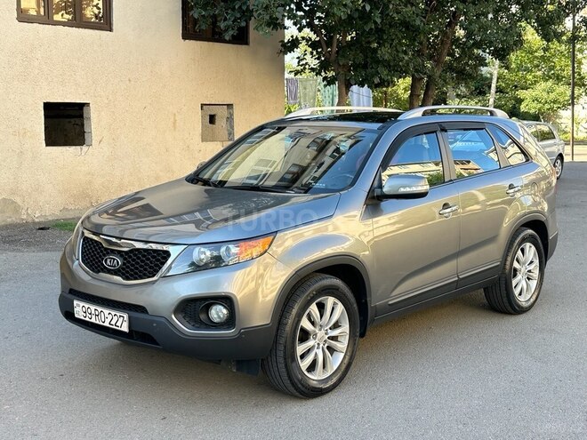 Kia Sorento-13