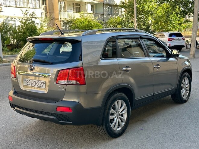 Kia Sorento-4