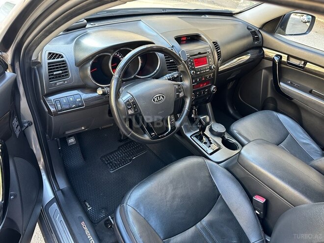 Kia Sorento-10