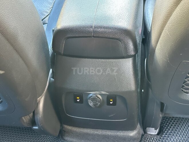 Kia Sorento-20