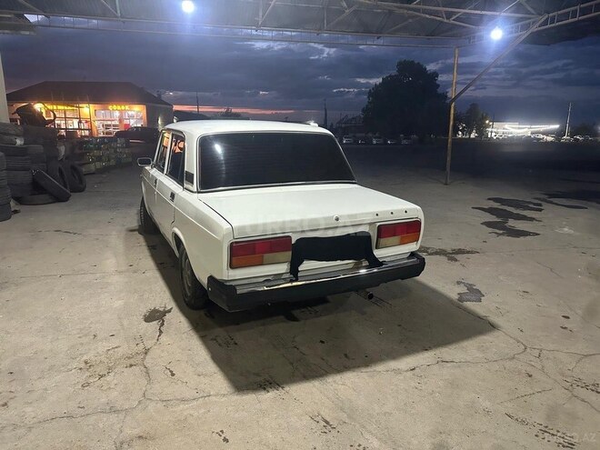 LADA (VAZ) 2107-4
