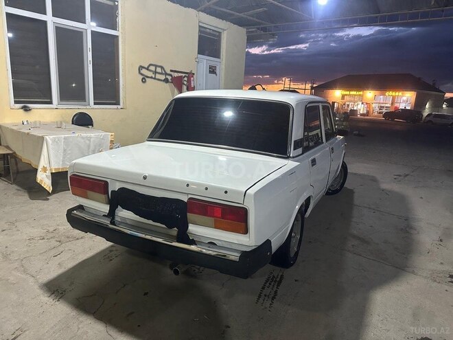 LADA (VAZ) 2107-5