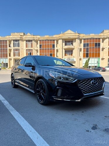 Hyundai Sonata-2