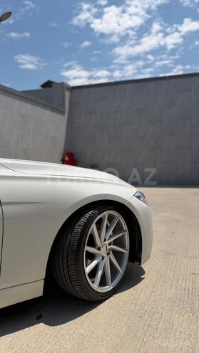 BMW 320d-10