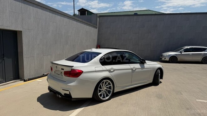 BMW 320d-9