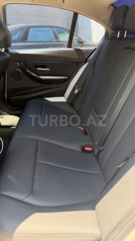 BMW 320d-14