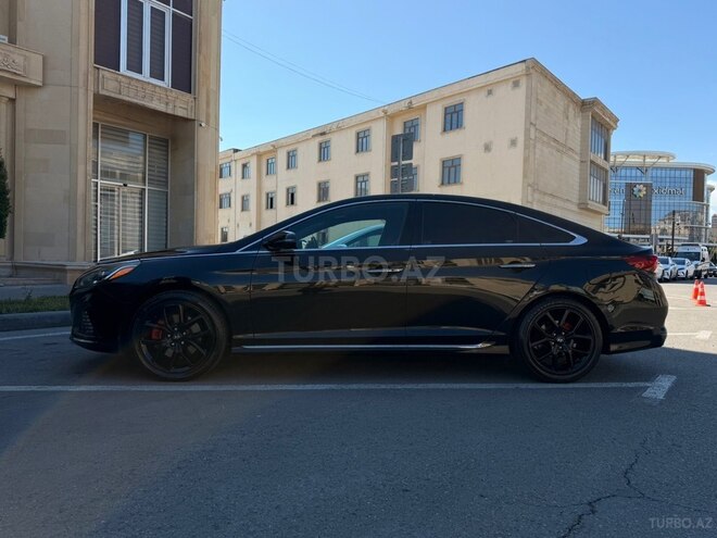 Hyundai Sonata-9