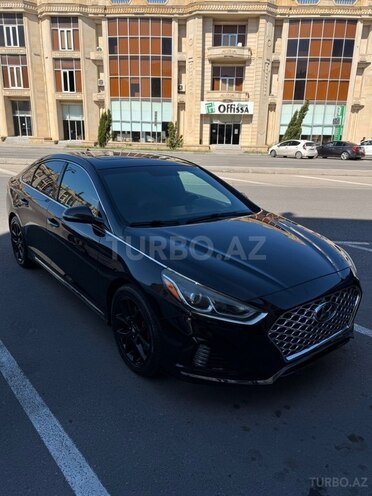 Hyundai Sonata-13