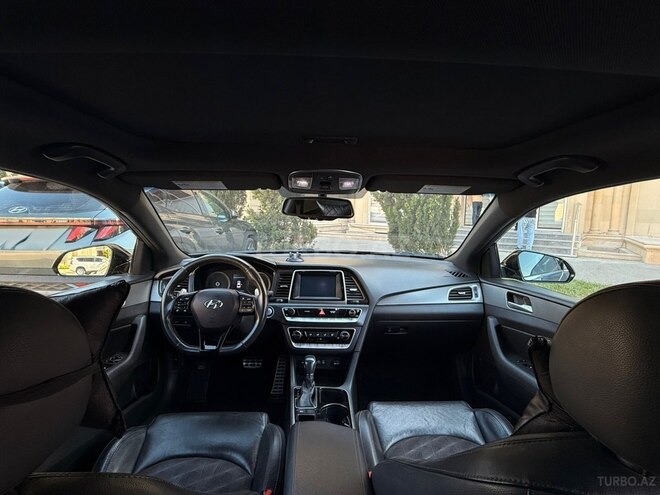 Hyundai Sonata-18