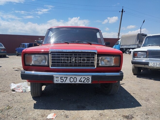 LADA (VAZ) 2107-2