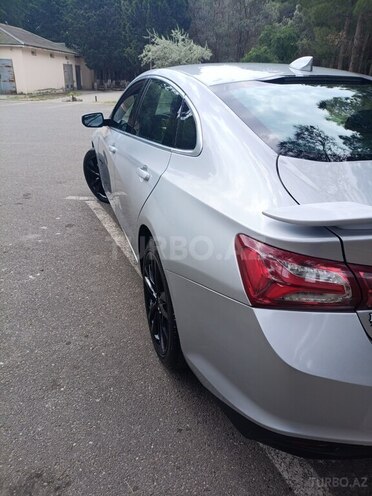 Chevrolet Malibu-10