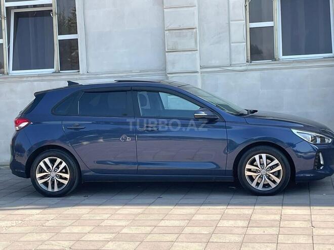 Hyundai i30-3