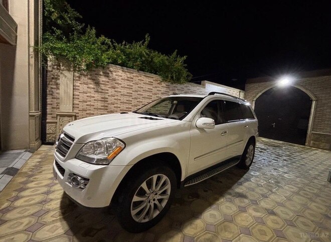 Mercedes GL 450 4MATIC-7