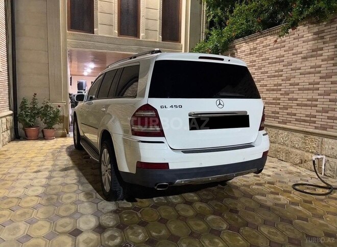 Mercedes GL 450 4MATIC-4
