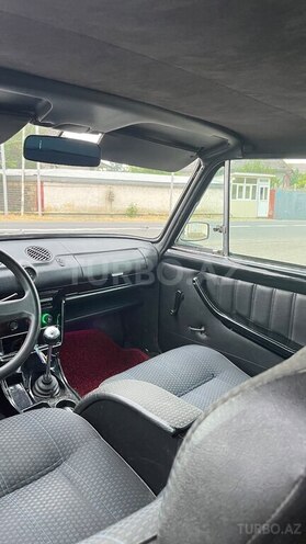 LADA (VAZ) 2106-7