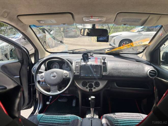 Nissan Note-9