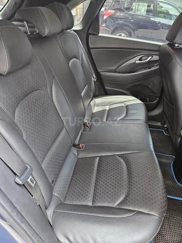 Hyundai i30-13
