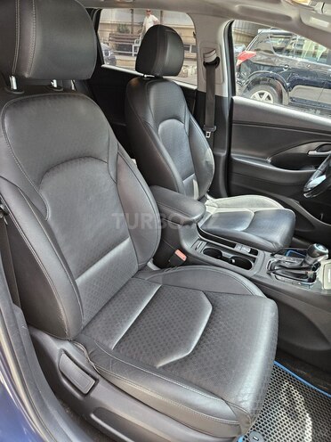 Hyundai i30-10