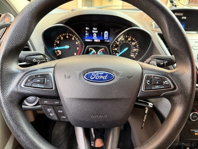 Ford Escape-2