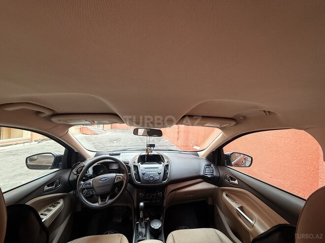 Ford Escape-13