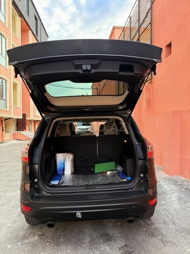 Ford Escape-15