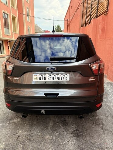 Ford Escape-7