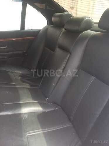BMW 528-6