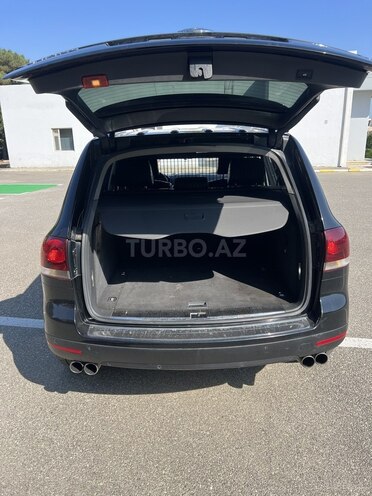 Volkswagen Touareg-6