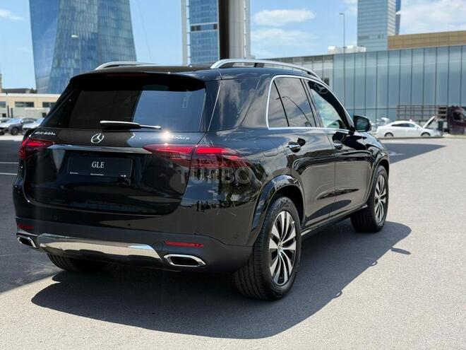 Mercedes  2025, 0 km - 2.0 l - Bakı