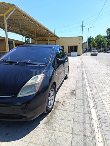 Toyota Prius-3