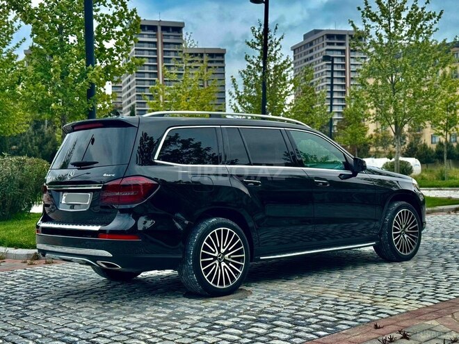 Mercedes GLS 450 4MATIC-6