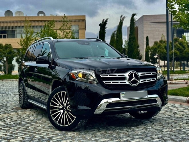 Mercedes GLS 450 4MATIC-2
